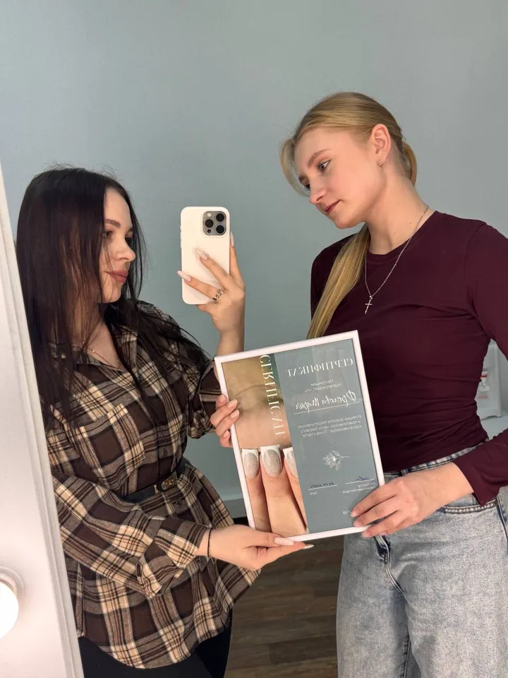 Выпускница базового курса с сертификатом